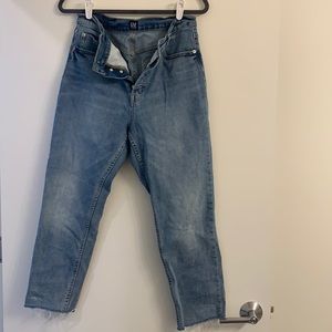 Gap High Rise Button Fly cigarette Jean 7/8